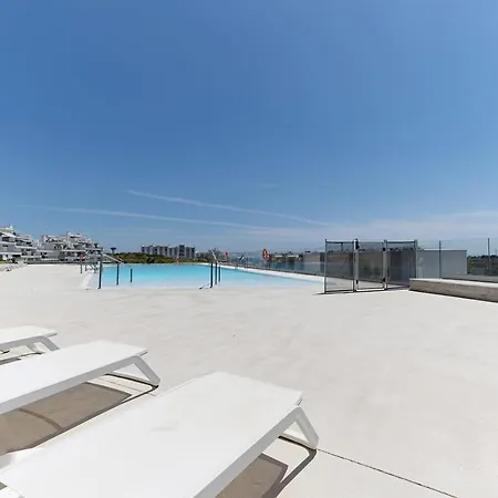 Hillside House- Modern, Upscale W/sea Views Nyaraló