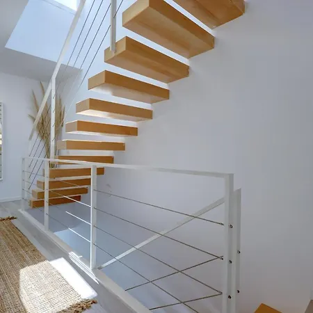 Holiday home Hillside House- Modern, Upscale W/sea Views
